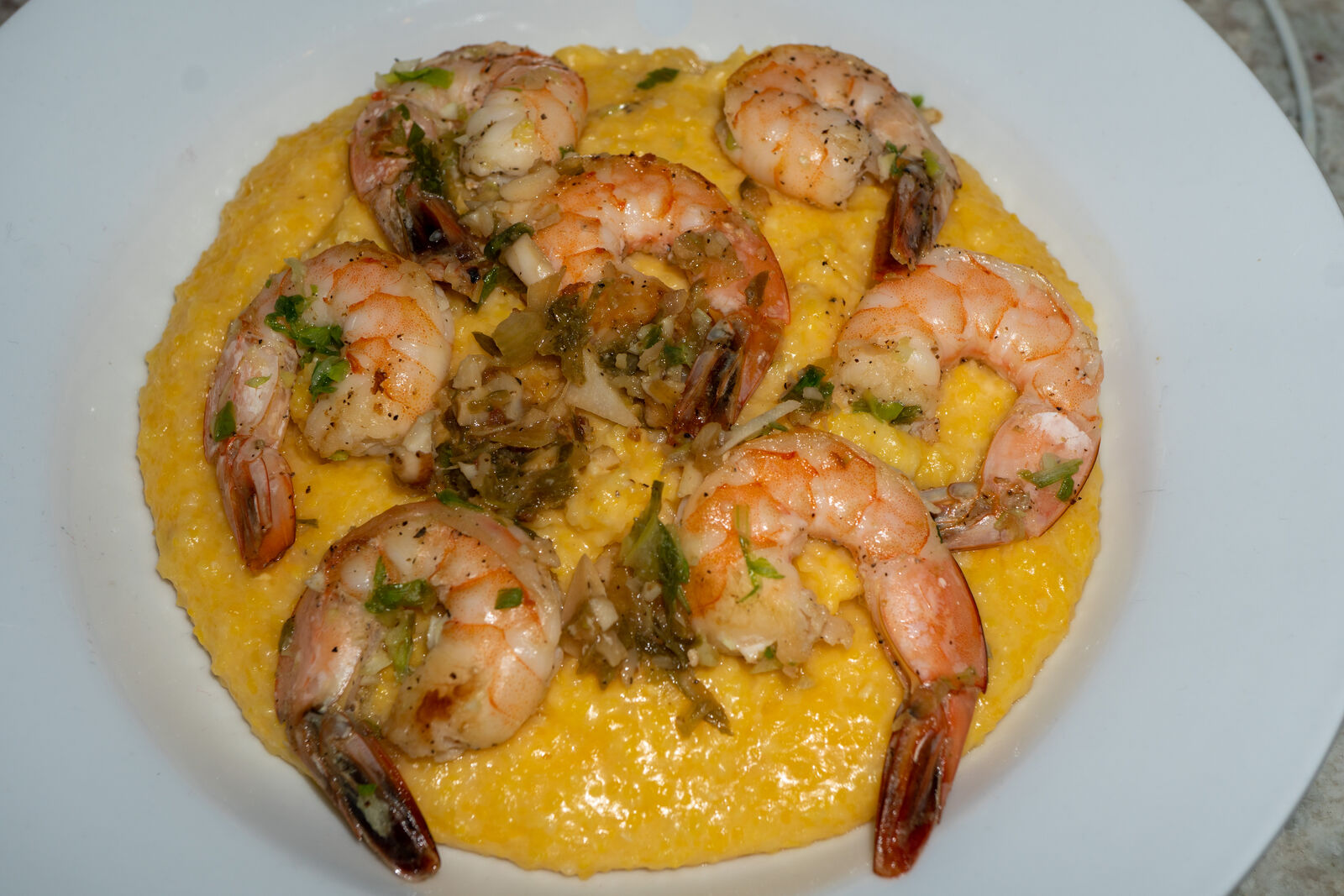 Shrimp and cheesy grits
