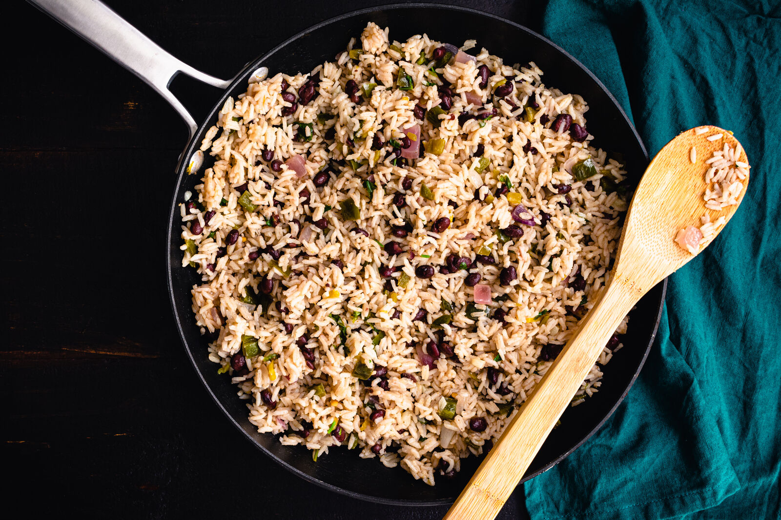 Turkey, sweet potato and black bean skillet