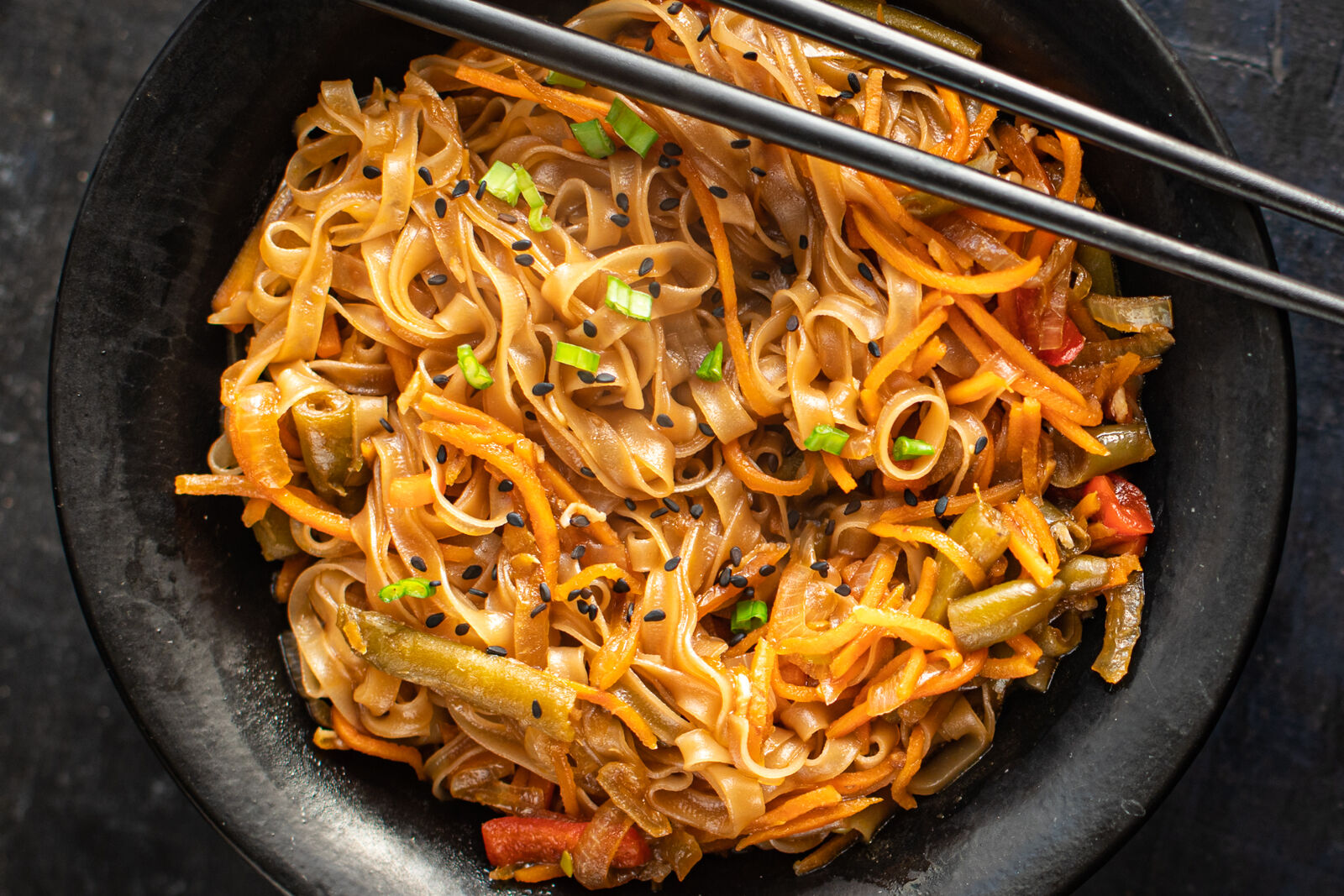 Vegetable pad thai